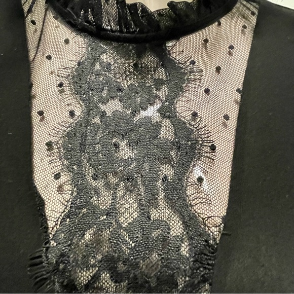 🌸3 for $20 Black floral long sleeve Lace Size S sheer long sleeve blouse - Picture 3 of 16